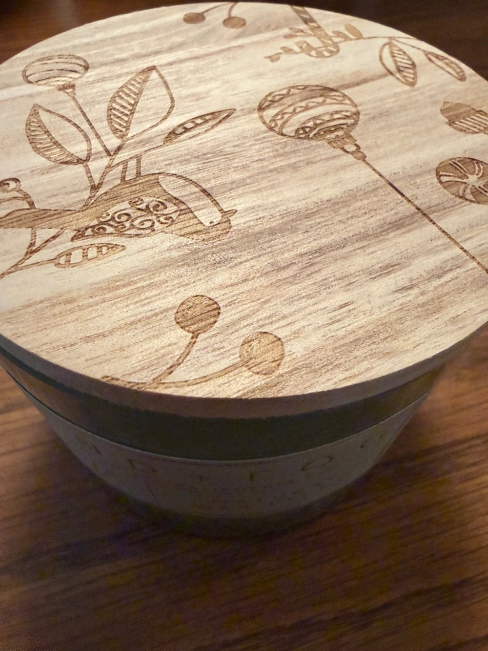 Sand and Fog Christmas Candle: Winter White 12 oz